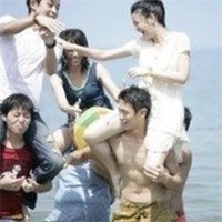 兄弟姐妹一起玩、闹、笑头像图片