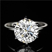 圆形状钻戒一枚头像图片