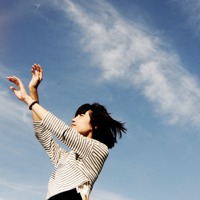 仰望天空的舒畅心情头像图片