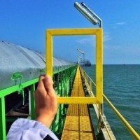 带着相框去旅行头像图片