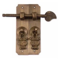 中式铜锁的美丽头像图片