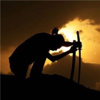 劳作人落日里的身影头像图片