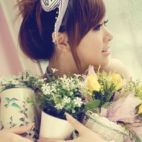 个性女生意境_多情是否会有遗憾或伤痕头像图片