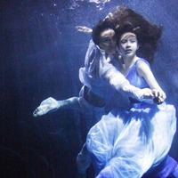 深海中的恋人头像图片