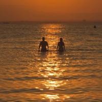 逆光之吻头像图片