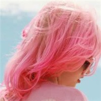 姑娘的粉色彩色头发头像图片