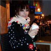 娇小可爱的_梦幻意境个性女生头像图片