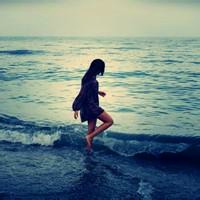 海边意境精灵头像图片