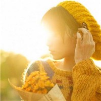 逆光的唯美侧脸头像图片