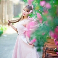 春意盎然花缠绕头像图片