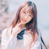 漫步于樱花大道间头像图片