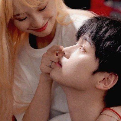 ins 真人恩爱情头可我总是忘记你已经喜欢别人了(图6)