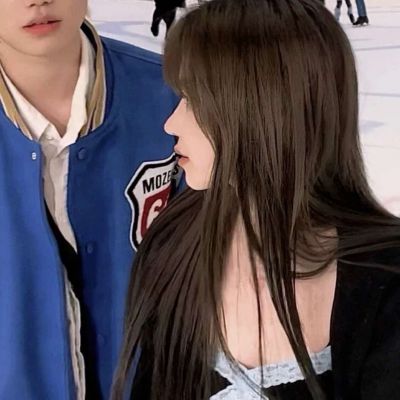 #情侣头像_两个不主动的小朋友是会错过的(图2)