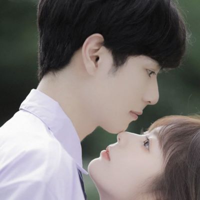 #情侣头像_两个不主动的小朋友是会错过的(图3)