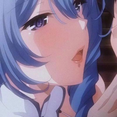 《动漫情头：乍然春风起，吹得漫山樱花遍地。好景，却无半分及你》(图3)