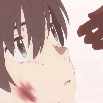 《动漫情头：乍然春风起，吹得漫山樱花遍地。好景，却无半分及你》(图8)