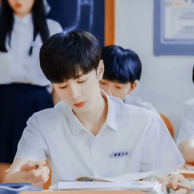 #情侣头像_两个不主动的小朋友是会错过的(图7)