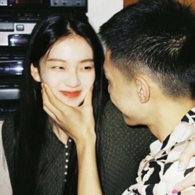 “你不停的翻着评论，只是为了找到那个能替你说出故事的人”(图17)