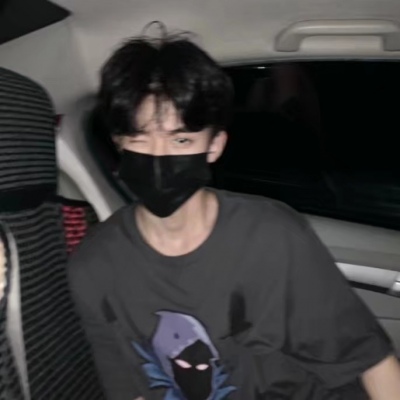 男头/坚持不了的关心 就别用在我身上了。(图1)