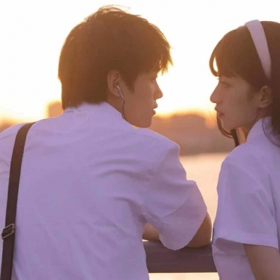 真人情头ins  陷得好深 差点以为这辈子就是你了(图2)