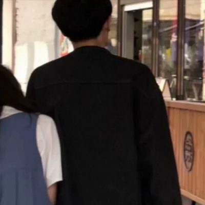 没有骑士保护的公主也要一个人乖乖长大.(图6) 没有骑士保护的公主也要一个人乖乖长大.(图6)