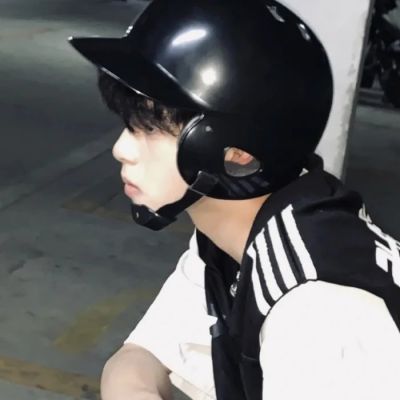 “理智叫我停止，行动叫我放弃，内心让我再等等.”(图9)