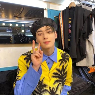 の：男生翻新头像推荐(图5)