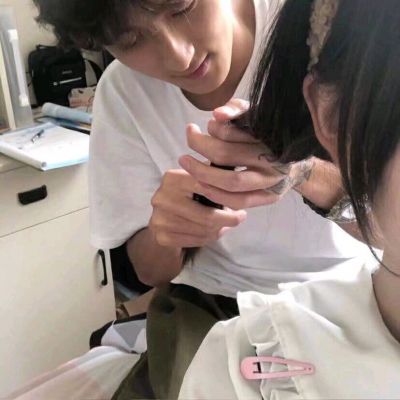 这世间美好的东西不多，初秋时节醉人的黄昏，和笑起来要人命的你?(图8)