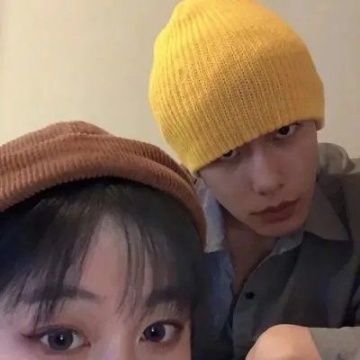 一对两张意境魅力真人情头.翻墙陪你看月亮(图6)