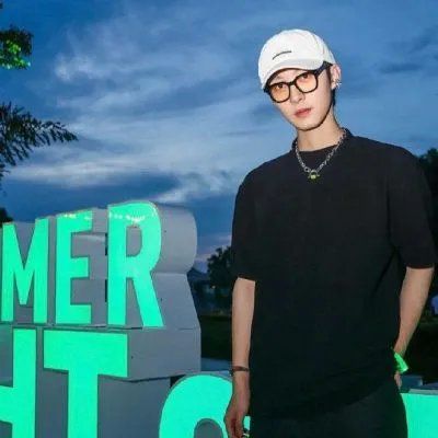 男生的专属头像  情话多并不能说明两个人感情好 废话多才是(图10)