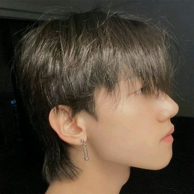 “理智叫我停止，行动叫我放弃，内心让我再等等.”(图15)