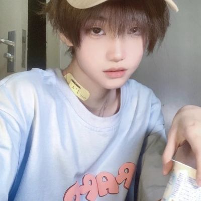 ins小清新文艺范男头我想变得有趣变得特别变成你眼里的一点星光(图1)