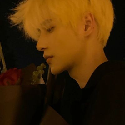 ins 小清新文艺范男头愿我爱的女孩以后的道路能光明坦荡(图1)