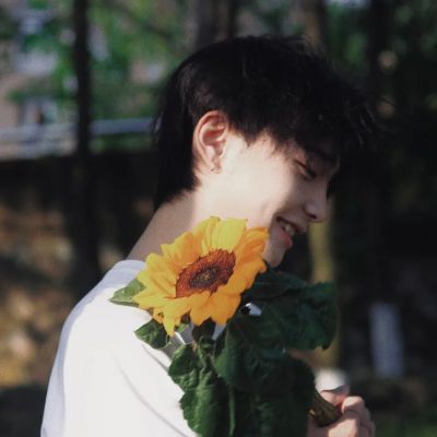 y青春文案馆，禁欲系男生头像(图10)