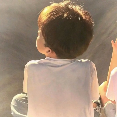 “你对她皮囊失望,殊不知她灵魂滚烫。”(图1) “你对她皮囊失望,殊不知她灵魂滚烫。”(图1)