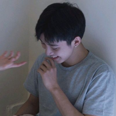 在我周围最黑暗的时刻，你显得最亮(图8)