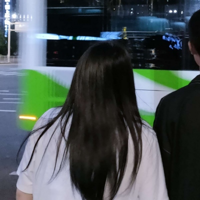 没什么 他站在那我都爱他爱的要命