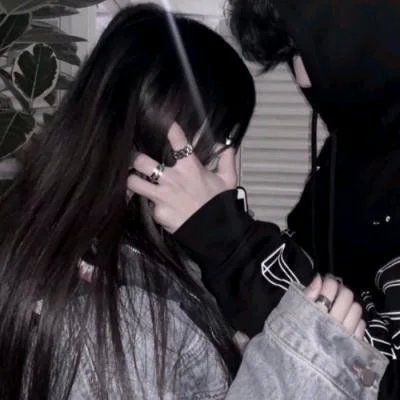 在我周围最黑暗的时刻，你显得最亮(图11)