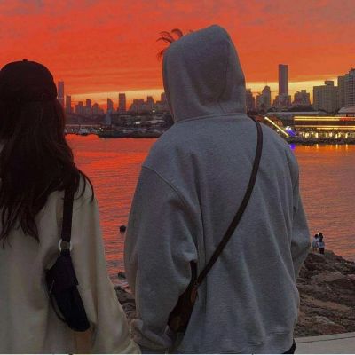 你是藏在云层里的月亮，也是我穷其一生寻找的宝藏(图7)