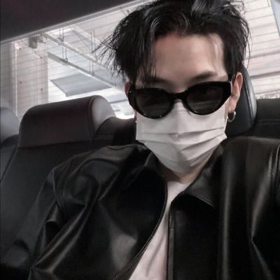 ins小清新文艺范男头提起你还会心酸但不会像当初那么喜欢(图1)