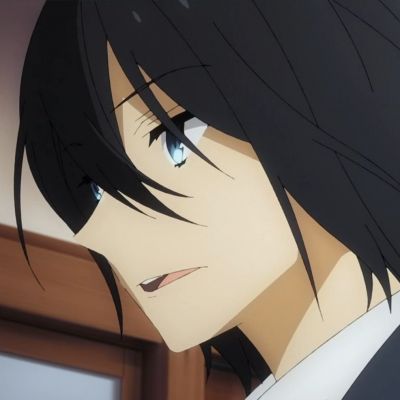 每晚夜里都独自徘徊，仿佛寻找什么，却始终没有答案(图10)