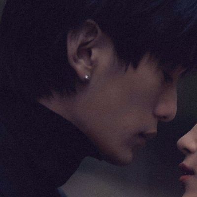 “你不停的翻着评论，只是为了找到那个能替你说出故事的人”(图3)