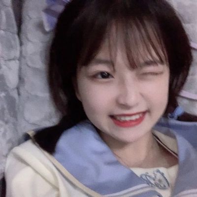 治愈系笑容女生头像