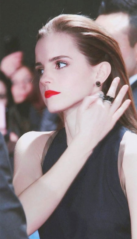 欧美女神艾玛·沃特森壁纸超美好看 孤独和抑郁的关系就好像游泳和溺水(图8)