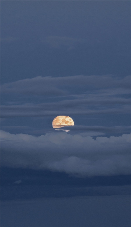 2021蓝色风景图片高清壁纸ins风 我这辈子太辛苦了每天都在熬夜睡觉(图2) 2021蓝色风景图片高清壁纸ins风 我这辈子太辛苦了每天都在熬夜睡觉(图2)