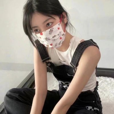 我想活的聪明 通透 快乐 满足 想我的世界窗明几净 一片蔚蓝色/女生头像(图5)