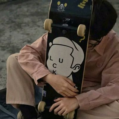 The first one out of the big wind came home with me（外面风大，和我回家）(图2)