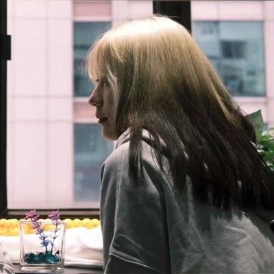 爱是什么呢 爱是今晚想通，明天又沦陷(图2)