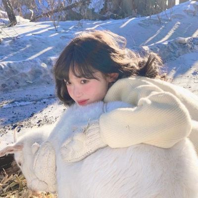 新鲜女头/“不要因为廉价的新鲜感而放弃长久的陪伴.”(图3)