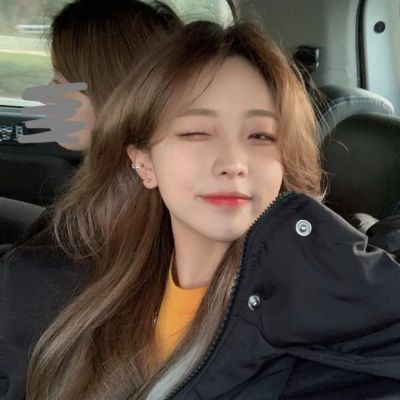 新鲜女头/“不要因为廉价的新鲜感而放弃长久的陪伴.”(图8)